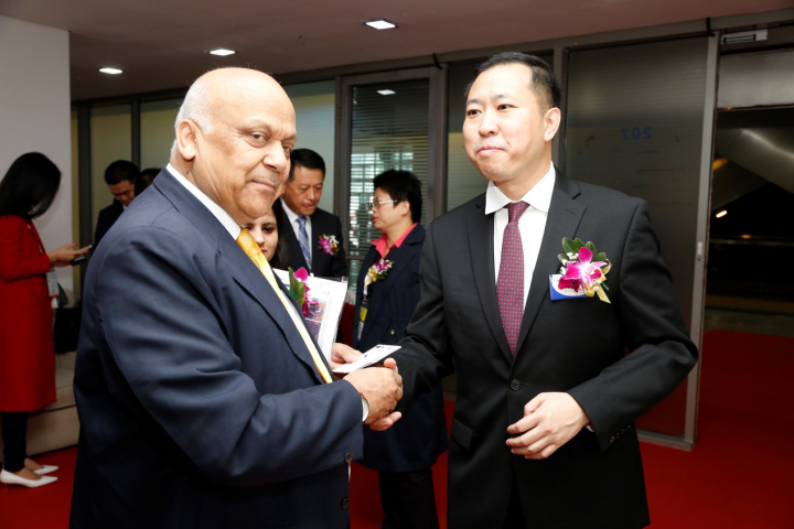 2017深圳國際全觸與顯示展11月再攀觸控顯示行業(yè)新高峰