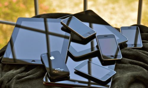 被閑置的舊手機(jī) 竟能滾出1年2000億元的大生意