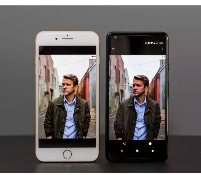 谷歌Pixel 2XL攤上事了：泛藍(lán)、燒屏加黑斑