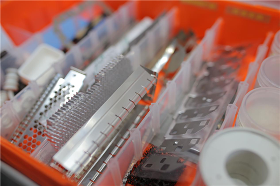 直擊2017國(guó)際CMF暨世界新材料新技術(shù)展：一批新材料新技術(shù)盛裝亮相