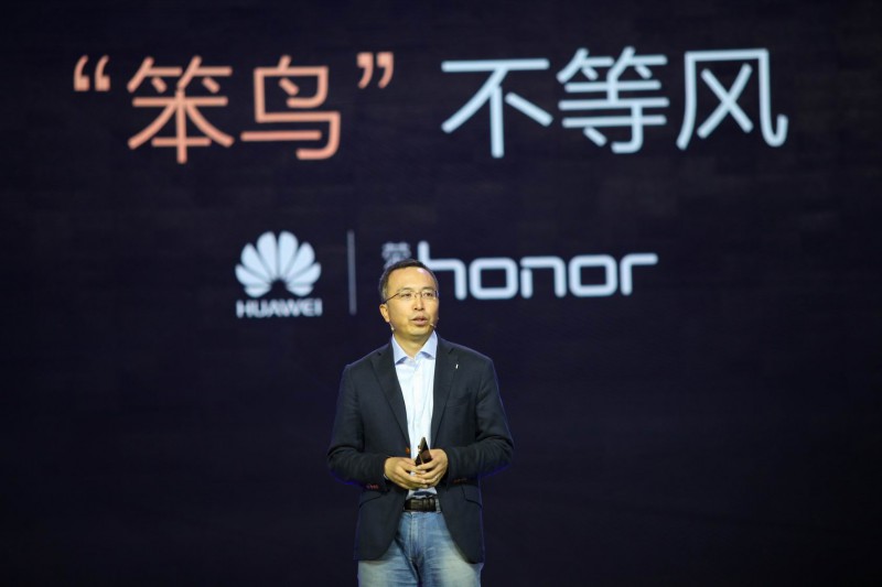 華為手機(jī)超越蘋果：這款產(chǎn)品立下汗馬功勞