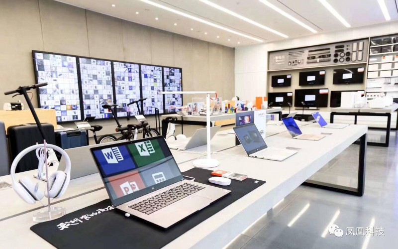 小米提前完成千億營收目標，雷軍說明年進世界500強