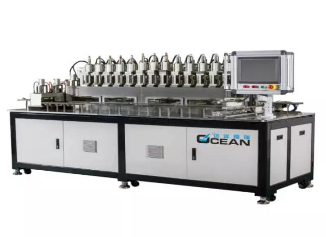 匯聚產(chǎn)業(yè)鏈先進(jìn)技術(shù) 遠(yuǎn)洋翔瑞重慶重磅展出3D熱彎設(shè)備