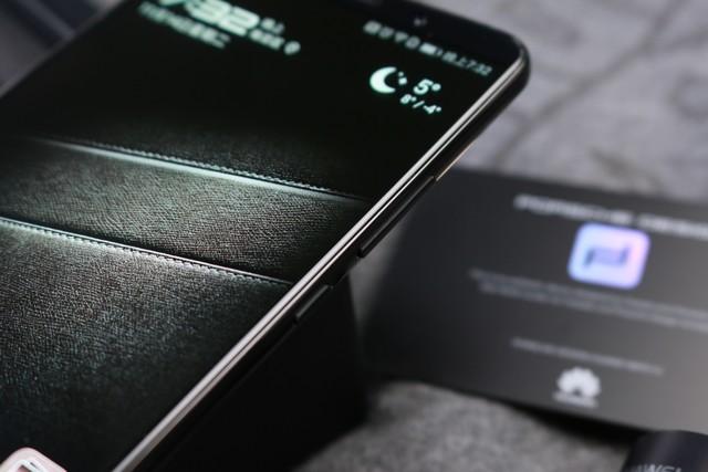 除了徠卡，華為用AI給手機(jī)拍照加了一個新的維度