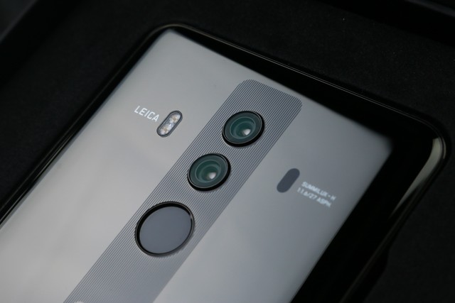 除了徠卡，華為用AI給手機(jī)拍照加了一個新的維度