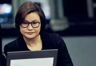 “她的工廠一旦停工，全球手機都得斷貨”，她是中國女首富，身價 500 億！