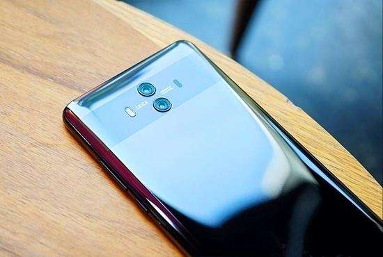 華為Mate10保時捷炒至3萬 官方維修費用令人咋舌