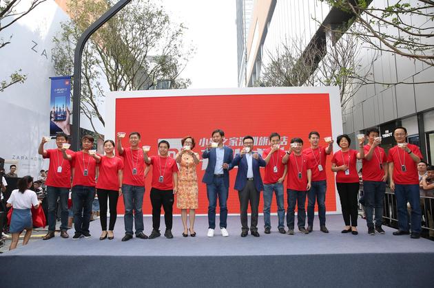 小米高管調(diào)整背后：黎萬(wàn)強(qiáng)面臨新挑戰(zhàn) 黃江吉被閉關(guān)？