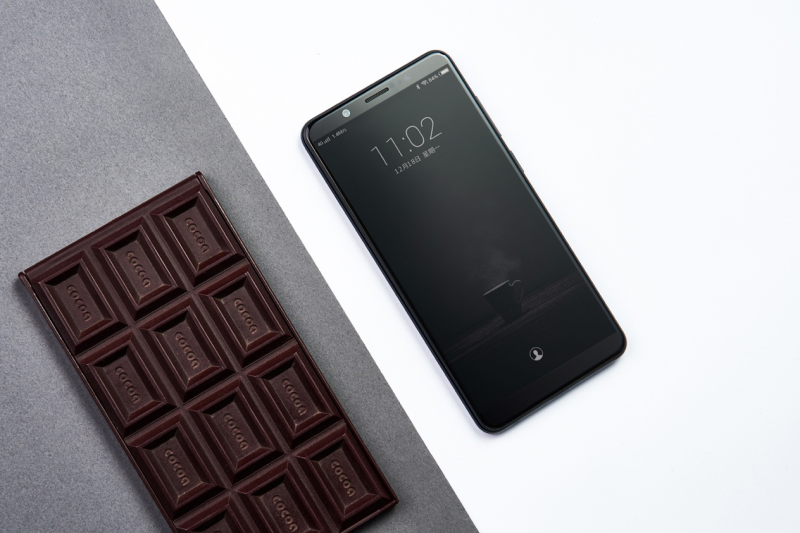 5000 萬像素極致清晰，全面屏 vivo Y75 隆重登場