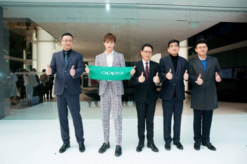 OPPO 品牌再升級，上海全球首家超級旗艦店開業(yè)