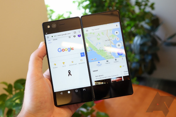 國產(chǎn)雙屏折疊手機:中興AXON M即將亮相CES 2018