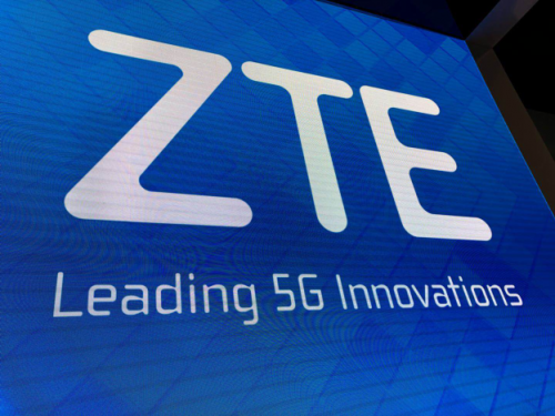 雙屏手機(jī)+5G技術(shù) CES2018中興通訊以創(chuàng)新奪眼球