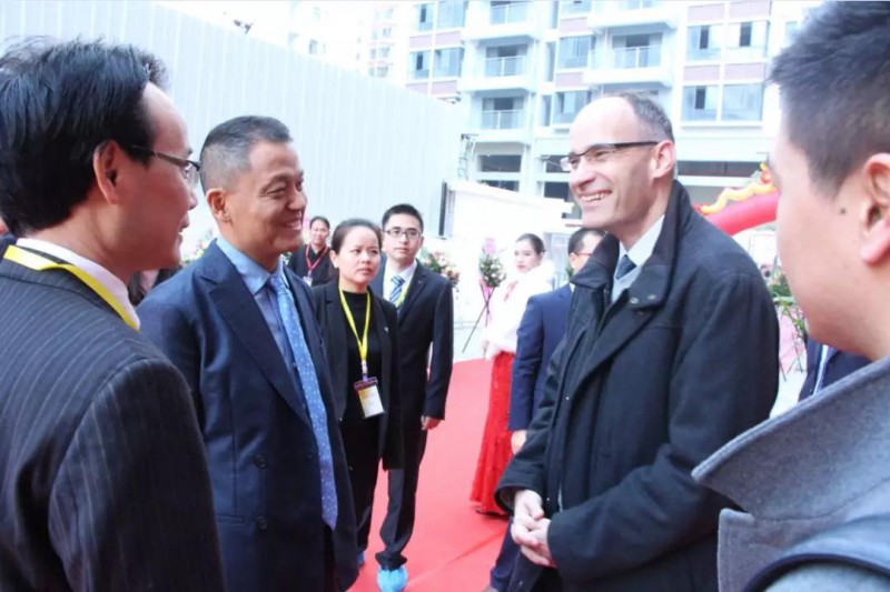 熱烈祝賀大族顯視與半導(dǎo)體喬遷典禮圓滿結(jié)束