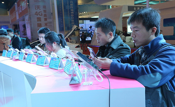 手機(jī)銷量暴跌調(diào)查：去年出貨量下滑11%，二季度或現(xiàn)拐點(diǎn)