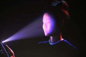 從MWC觀2018手機(jī)市場風(fēng)向 安卓開啟3D人臉識別時(shí)代