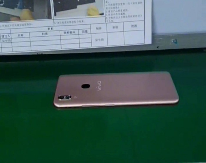 3月19日OPPO R15/vivo X21齊發(fā)布 劉海屏大戰(zhàn)開(kāi)啟