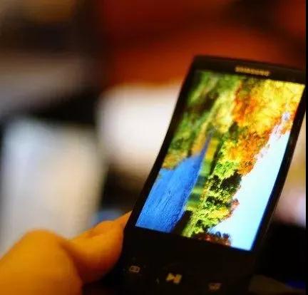 OLED面板提振可撓式觸控面板市場(chǎng)規(guī)模 2022 年估跳增 2 倍