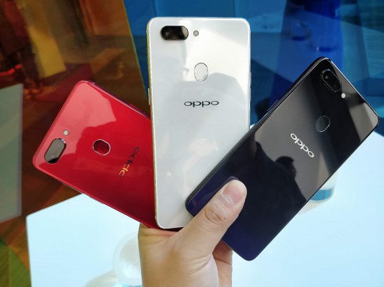 OPPO R15系列發(fā)布：90%屏占比異形全面屏，2999元起售