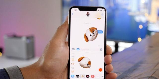 今年發(fā)布的新款iPhone X售價或?qū)⑾抡{(diào)至899美元