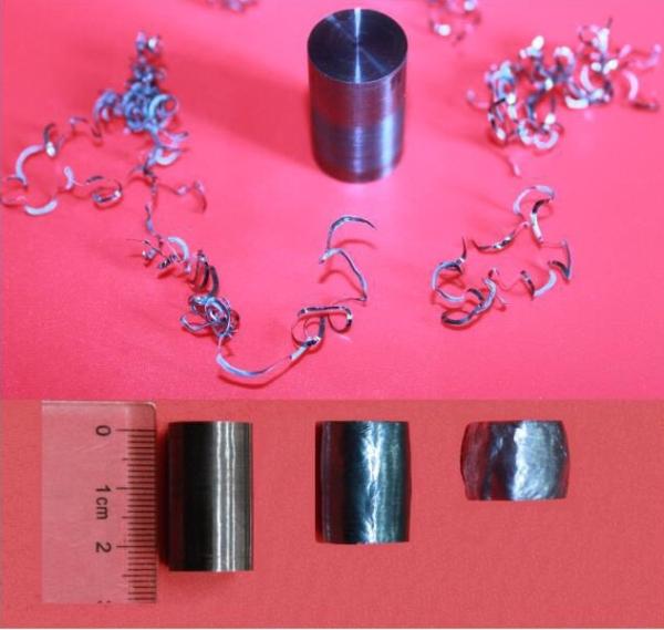 你離柔性屏又近一步:中國科學(xué)家發(fā)現(xiàn)神奇半導(dǎo)體材料