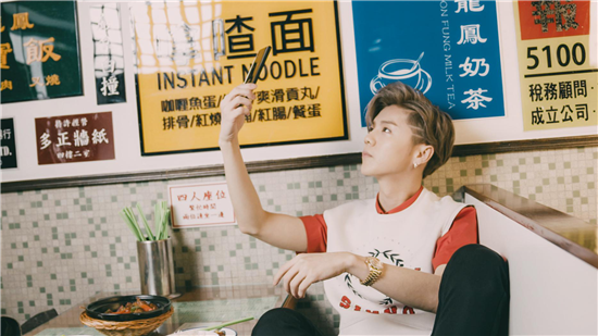 vivo與鹿晗一起搞大事情？或是手機拍時尚大片的第一次