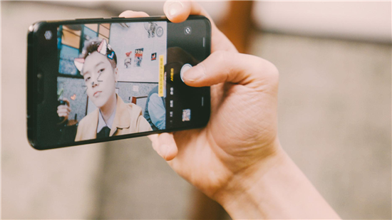 vivo與鹿晗一起搞大事情？或是手機拍時尚大片的第一次