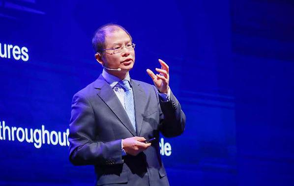 華為解雇5名美國雇員