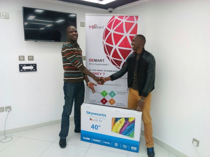 中國手機非洲淘金:山寨軍團與品牌廠商的遭遇戰(zhàn)