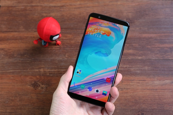 一加成為2018 Q1印度高端手機市場增長最快品牌