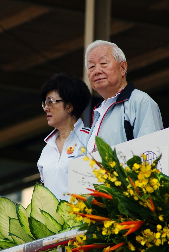 “半導體教父”張忠謀今天退休 已規(guī)劃3納米制程芯片