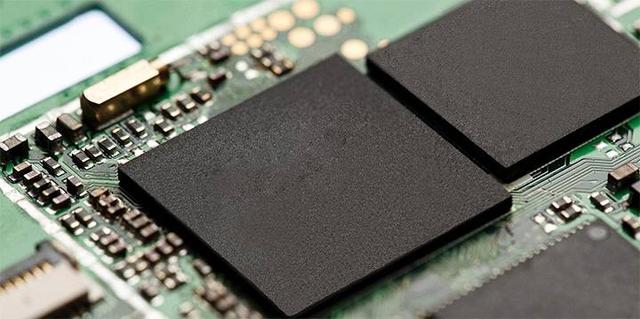 國產(chǎn)芯片有救了，中國這地方主攻芯片研發(fā)能成，人均GDP全球第三