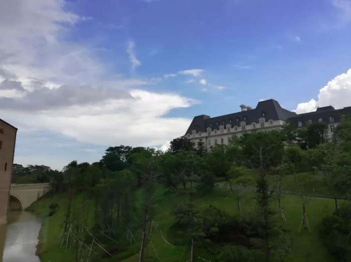 華為2700人搬出深圳 這是大勢(shì)所趨也是經(jīng)濟(jì)規(guī)律