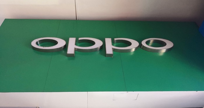 中國一線智能手機(jī)廠商高歌猛進(jìn) 二三線廠商逐漸沒落