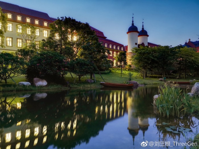 華為東莞基地內(nèi)景曝光：歐洲風(fēng)、坐小火車上班