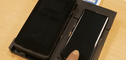 三星S10要用？高通展示超聲波屏下指紋技術(shù)：不怕濕手