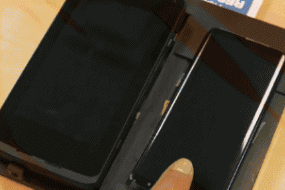 三星S10要用？高通展示超聲波屏下指紋技術(shù)：不怕濕手