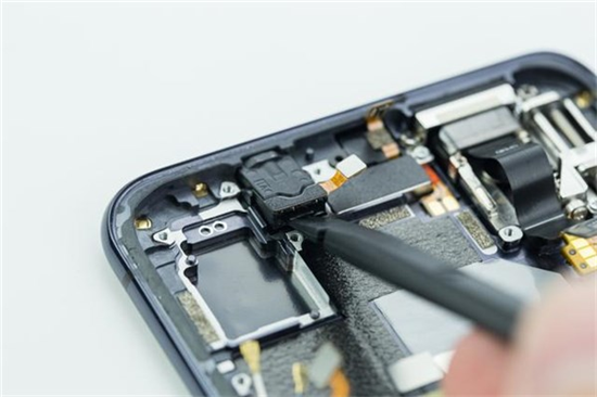 vivo NEX全面屏手機(jī)徹底拆解:迄今為止最復(fù)雜的安卓旗艦之一