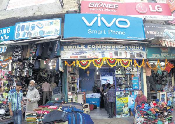 中國(guó)手機(jī)：走自己的路，讓印度手機(jī)無(wú)路可走！