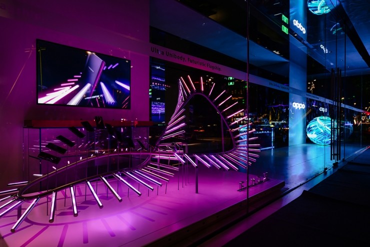 全球第二家OPPO超級(jí)旗艦店落戶深圳 我們看到了這些新零售實(shí)踐