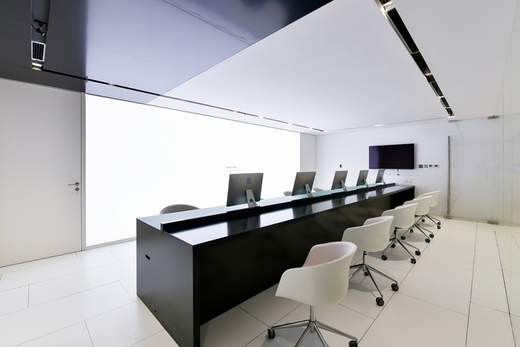 全球第二家OPPO超級(jí)旗艦店落戶深圳 我們看到了這些新零售實(shí)踐