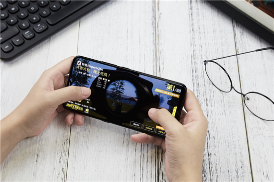 vivo NEX新版本來襲，升級屏幕指紋+8GB大運存