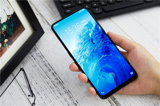 vivo NEX新版本來襲，升級屏幕指紋+8GB大運存