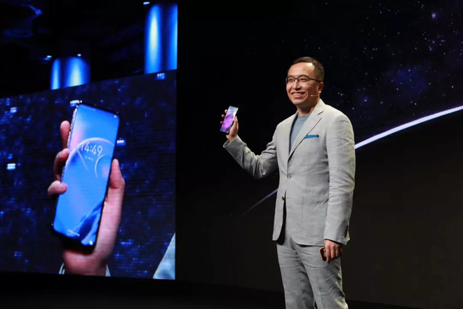 榮耀Magic 2德國(guó)亮相引發(fā)小米驚慌！