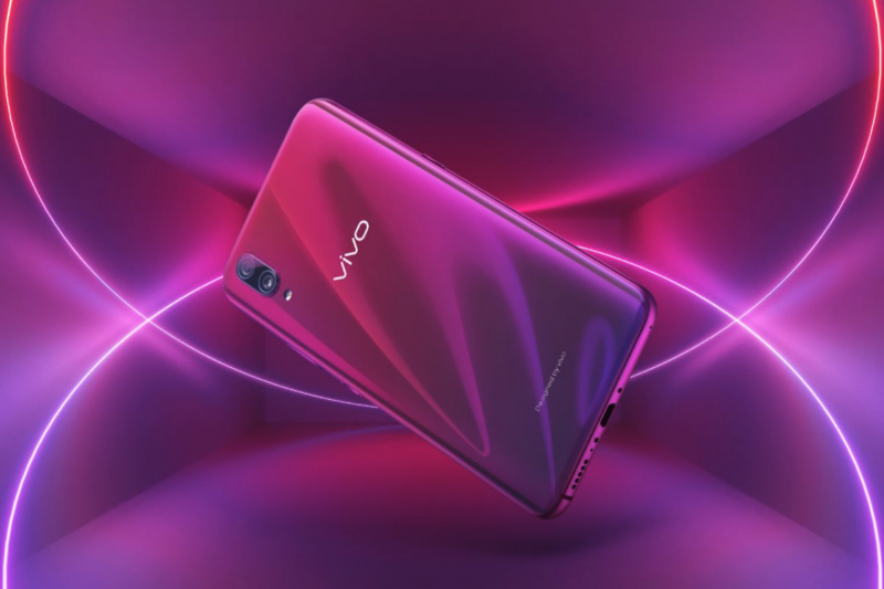 vivo攜手劉雯出席紐約時裝周 聯(lián)手90后設計師演繹先鋒時尚