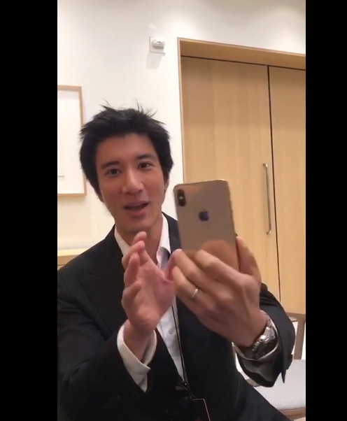 王力宏搶先上手iPhone Xs Max:直呼“超大超漂亮”