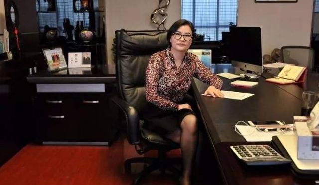 半年暗虧近4億！女首富的藍(lán)思科技靠誰(shuí)活著