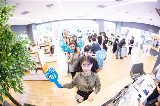 vivo X23線上線下火爆開售，免費(fèi)試用贏大獎