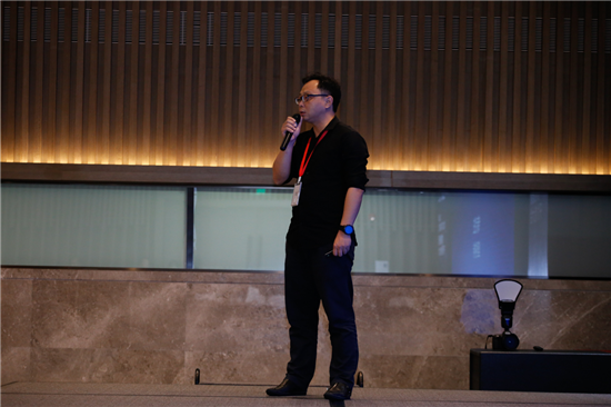 全星創(chuàng )展科技 副總經(jīng)理 林岸超先生《淺談人工智能機器人的發(fā)展趨勢》