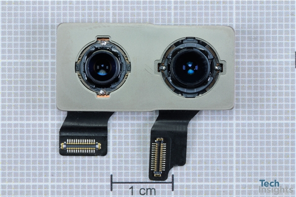 iPhone XS Max拆解：A12面積減小5%、1200萬主攝升級1.4μm