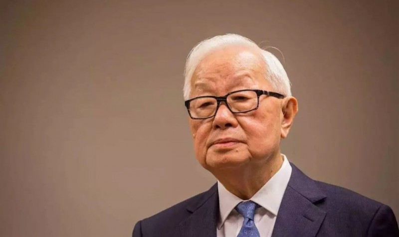 一美元改寫(xiě)命運(yùn)軌道：他，56歲創(chuàng)業(yè) 打造全球最大芯片代工廠